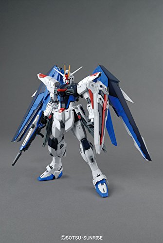 バンダイホビー ガンダムSEED フリーダムガンダム バージョン2.0 MG 1/100 モデルキット